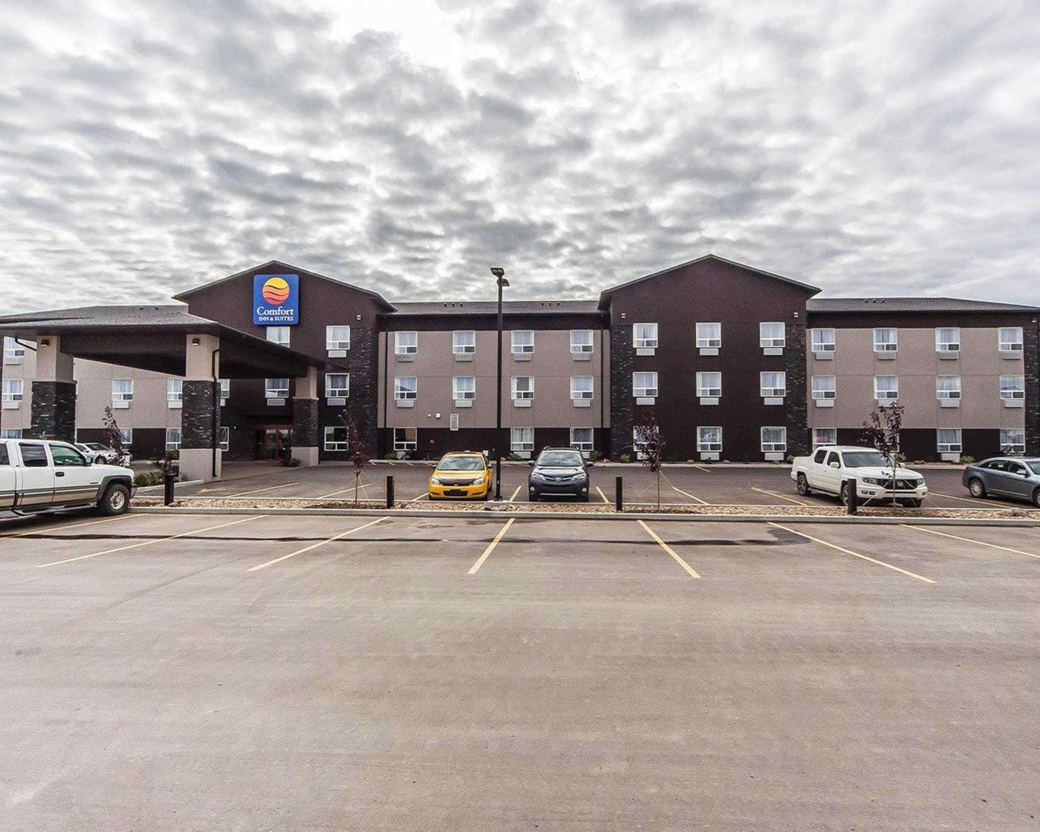邦尼维尔康福特茵酒店 Bonnyville 外观 照片